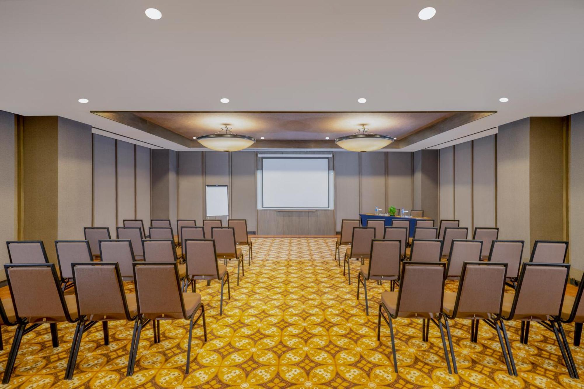 Swiss-Belhotel Airport Yogyakarta Ngoại thất bức ảnh