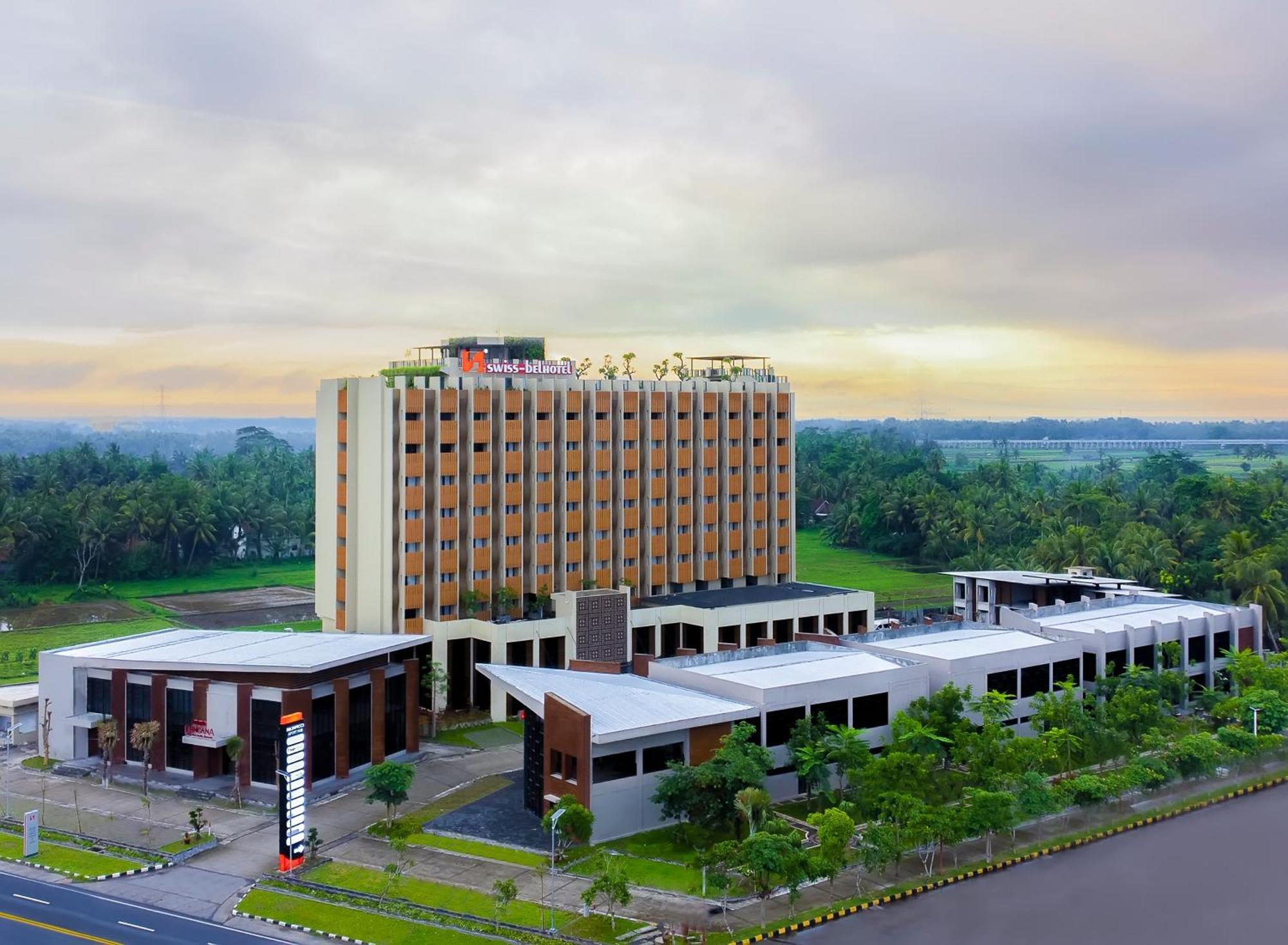 Swiss-Belhotel Airport Yogyakarta Ngoại thất bức ảnh